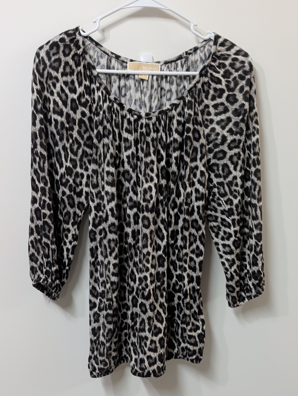 Michael Kors Black & White Leopard Print Scoop Neck Blouse